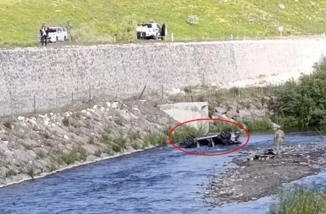 Erzurum’da korkunç kaza! 3 kişilik aile yok oldu