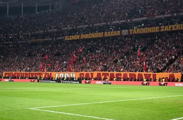 Eşi İstanbul’dan fotoğraf paylaştı! Galatasaray’a bir dünya yıldızı daha an meselesi