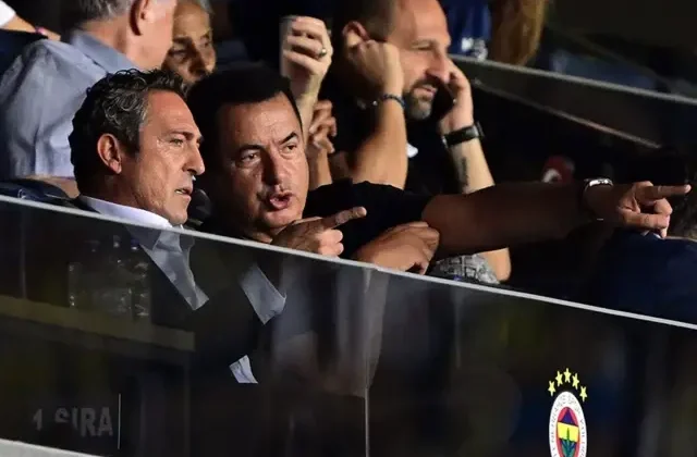 Fenerbahçe Başkanı Ali Koç, Acun Ilıcalı’ya veda etti