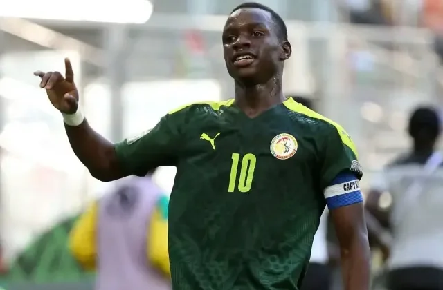 Fenerbahçe’den Amara Diouf bombası! Genç yıldız İstanbul’a geldi