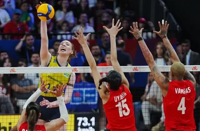 Filenin Sultanları ilk mağlubiyetini Brezilya’dan aldı