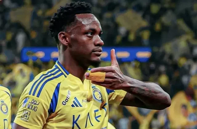 Flaş iddia! Jhon Duran Fenerbahçe için bu gece İstanbul’a geliyor