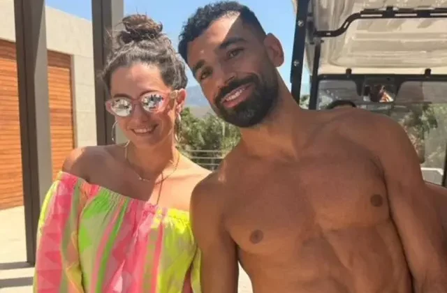 Hande Doğandemir, dünyaca ünlü futbolcu Salah ile fotoğrafını paylaştı