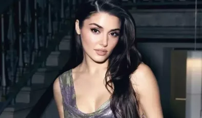 Hande Erçel arkadaşlarıyla mavi turda