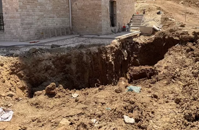 Hatay’da atık su alt yapı çalışmaları sırasında göçük: 2 işçi öldü