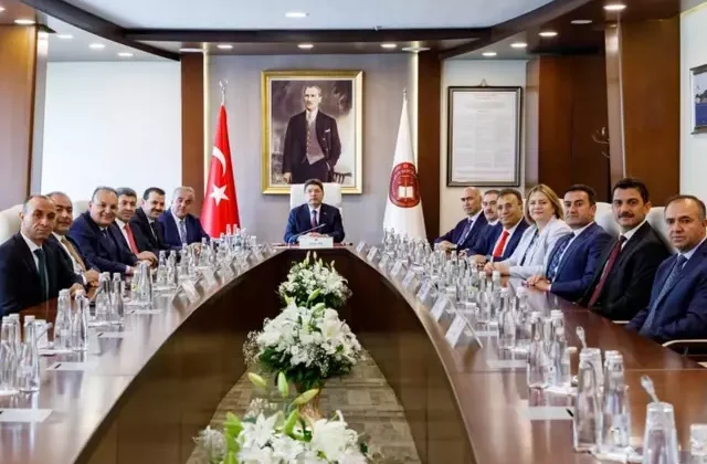 HSK’da yeni daire başkanları seçildi