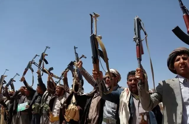 Husi Askeri Sözcüsü Yahya Sare: Yemen resmen savaşa girecek
