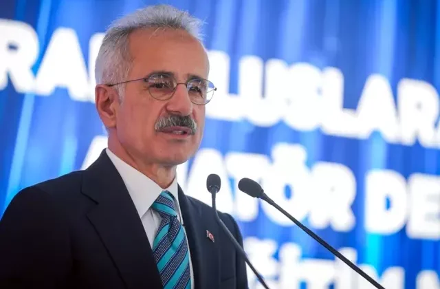 İran, Hürmüz Boğazı’nı kapatırsa Türkiye ne yapacak? Bakan Uraloğlu’ndan açıklama