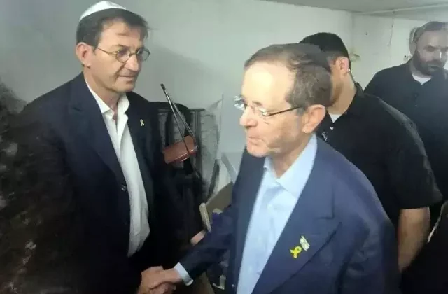 İsrail Cumhurbaşkanı Herzog sığınağa kaçtı