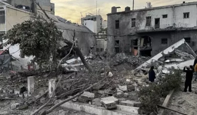 İsrail Ordusu Gazze’deki diyaliz merkezi yıktı