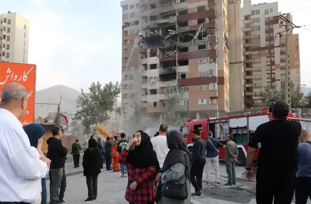 İsrail saldırılarında 400’den fazla İranlı yaşamını yitirdi