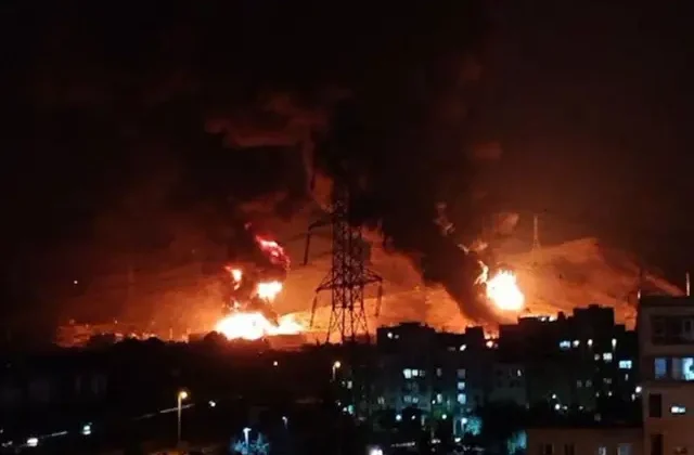 İsrail, Tahran’da petrol deposunu vurdu