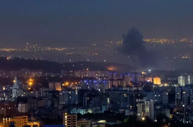 İsrail’den Tahran’a tahliye uyarısı