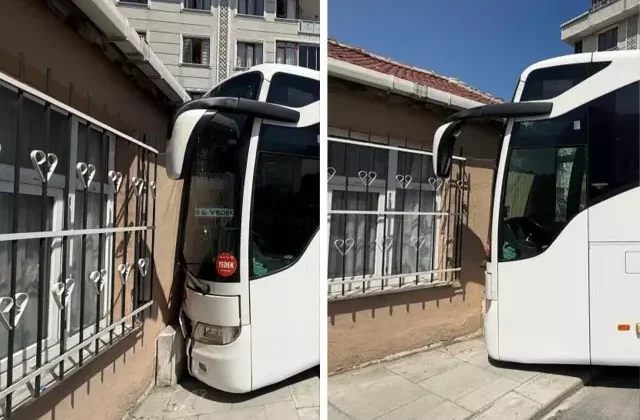 İstanbul’da freni boşalan otobüs gecekonduya çarptı! İki kişi ölümden kıl payı kurtuldu