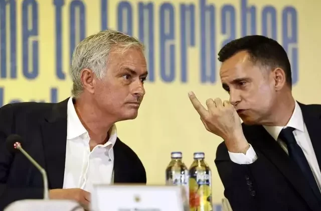 Jose Mourinho, Mario Branco’ya veda etti