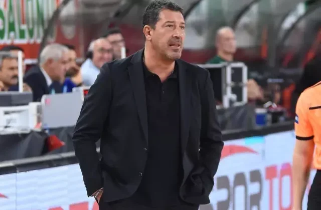 Karşıyaka’dan ayrılan Ufuk Sarıca’nın yeni adresi şaşırttı