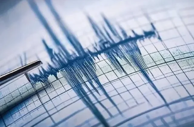 Kolombiya’da deprem paniği! 6.4 ile sallandılar