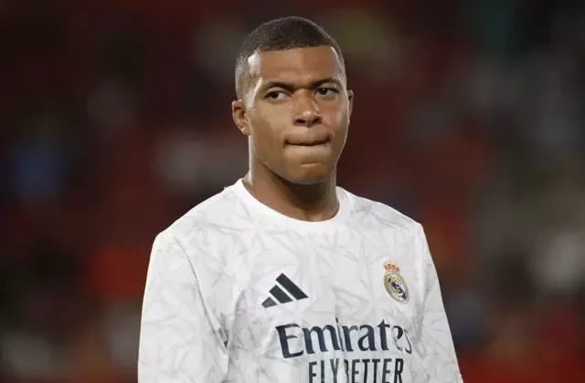Kylian Mbappe’den eski takımına dava