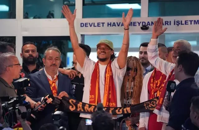 Leroy Sane, Galatasaray ile 3 yıllık sözleşme imzaladı