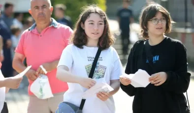 LGS maratonu başladı! 1 milyondan fazla öğrenci geleceği için ter döküyor