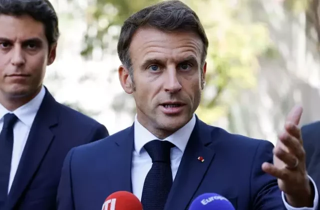 Macron’dan “İran” uyarısı: Rejim değişikliğine yönelik girişim, kaosa yol açar
