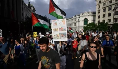 Madrid’de binlerce kişi Gazze için yürüdü