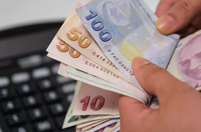 Merkez Bankası kritik ipucunu verdi! İşte memur ve emekliyi temmuzda bekleyen zam