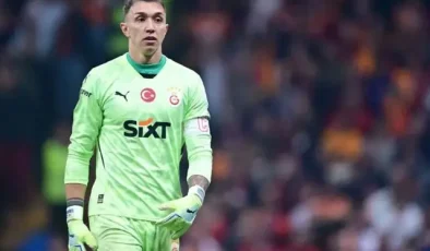 Muslera yıllar sonra itiraf etti: Türkiye’de küme düşmelerine çok üzüldüm