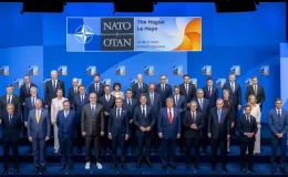 NATO Zirvesi’nde aile fotoğrafı! 32 ülkenin lideri aynı karede