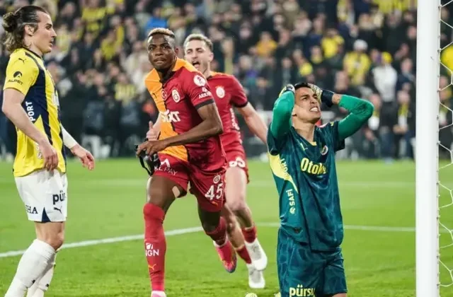 Osimhen için gözü kararttılar! Eğer kabul ederse dünyanın en yüksek maaşlı futbolcusu olacak