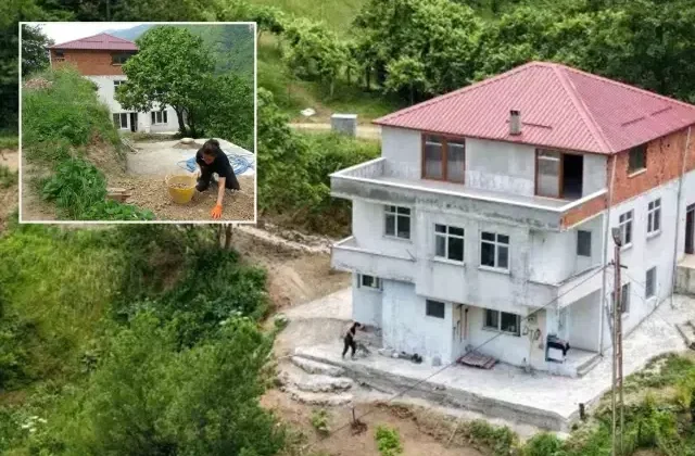 Oyunculuğu bırakıp baba ocağına döndü