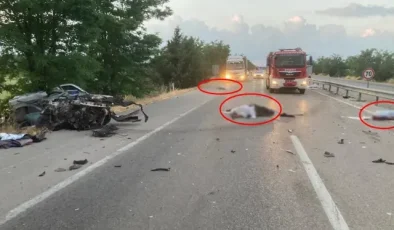Park halindeki kamyona arkadan çarptı! 3 kişi feci şekilde can verdi