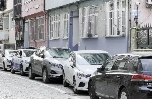 Polis memuru, ev arkadaşını parçalara ayırıp intihar etti