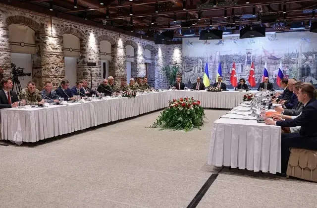 Rusya-Ukrayna barış için İstanbul’da