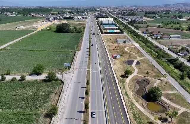 Sakarya, Türkiye’nin ikinci metrobüs şehri olmak için gün sayıyor