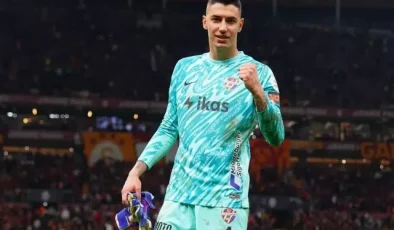 Trabzonspor, Berke Özer için görüşmelere başladı