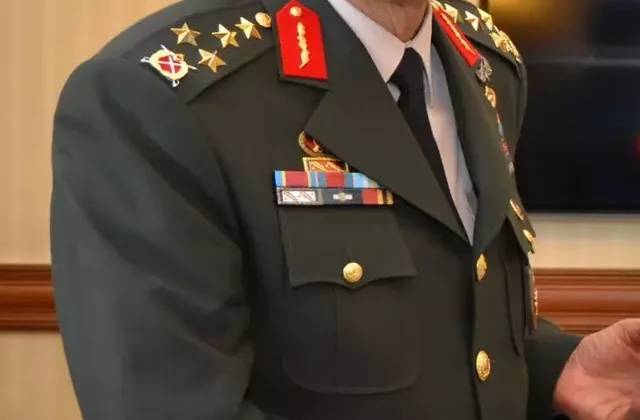 TSK’ya FETÖ operasyonu! Görev başındaki 174 asker için gözaltı kararı