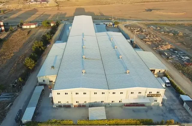 Türk tekstil devi iki fabrikasını kapatıyor