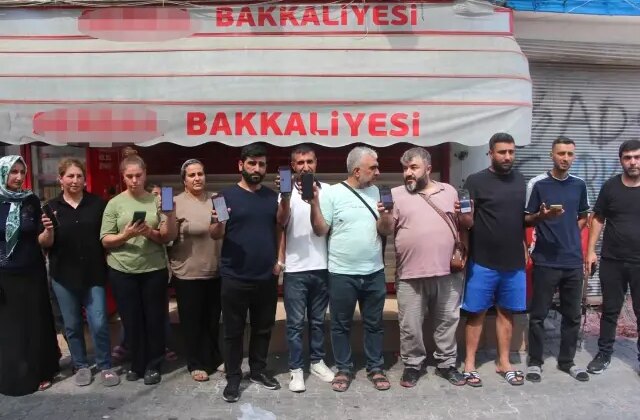 30 yıllık bakkal mahallelinin elinde avucunda ne varsa alıp kaçtı: Kardeşim yapar o yapmazdı