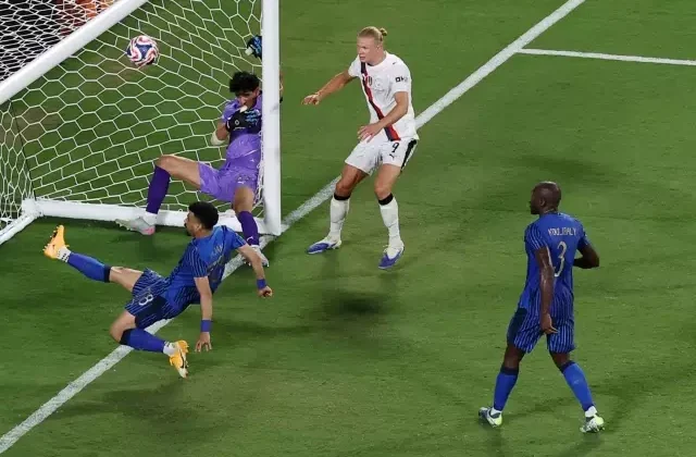7 gollü inanılmaz maç! Al-Hilal, Manchester City’i devirdi