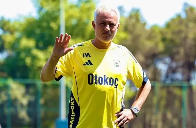 Jose Mourinho’nun yeni yardımcıları belli oldu! Premier Lig’den takviye