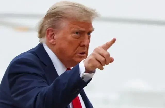 ABD Yüksek Mahkemesi, Trump’ın Eğitim Bakanlığı’ndaki işten çıkarmalara onay verdi