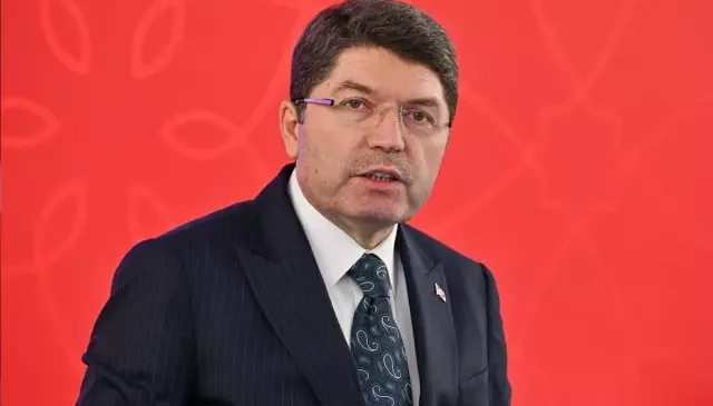 Adalet Bakanı Tunç: CHP’li belediyelere soruşturmalar yasal sınırlar içinde sürdürülmektedir