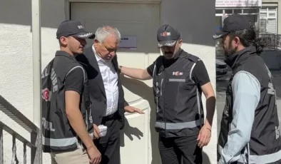 Adana Büyükşehir Belediye Başkanı Zeydan Karalar tutuklandı