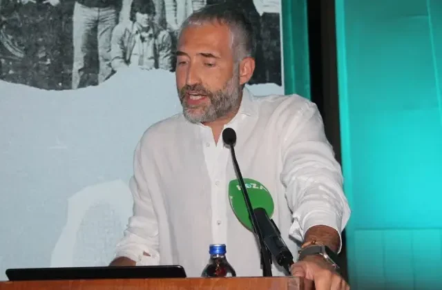 Adana Demirspor taraftarları, kulübün 884 milyon TL borcu için yardım kampanyası başlattı