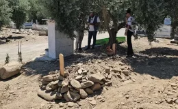 Ailesini yakarak katletmişti, korkudan gizlice defnedildi