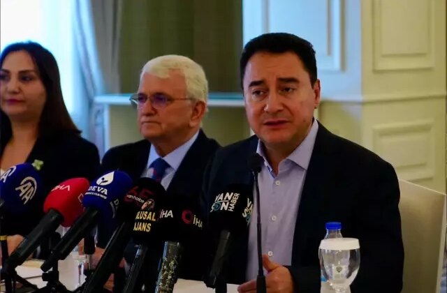 Ali Babacan’dan orman yangınları için TBMM’ye olağanüstü toplanma çağrısı