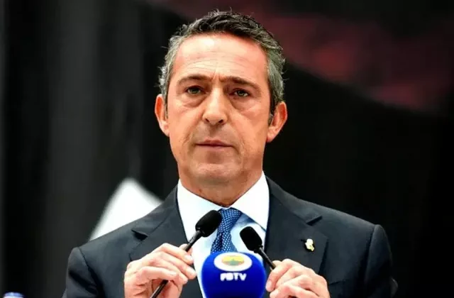 Ali Koç transfer için uçağa atlayıp Portekiz’e gitti