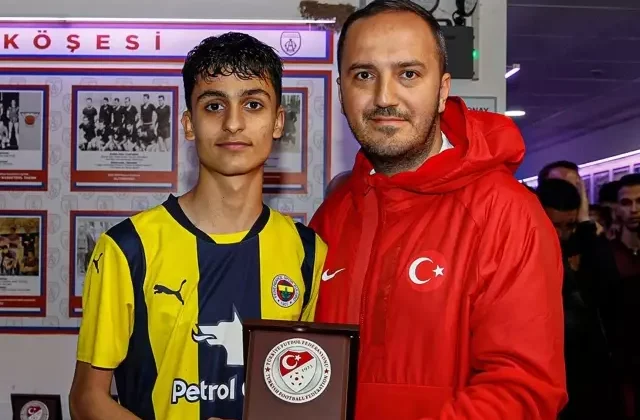 Avrupa devleri Türk yıldızlara kancayı tek tek takıyor