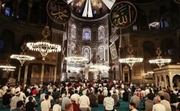 Ayasofya-i Kebir Camii 40 milyon ziyaretçiyle rekor kırdı